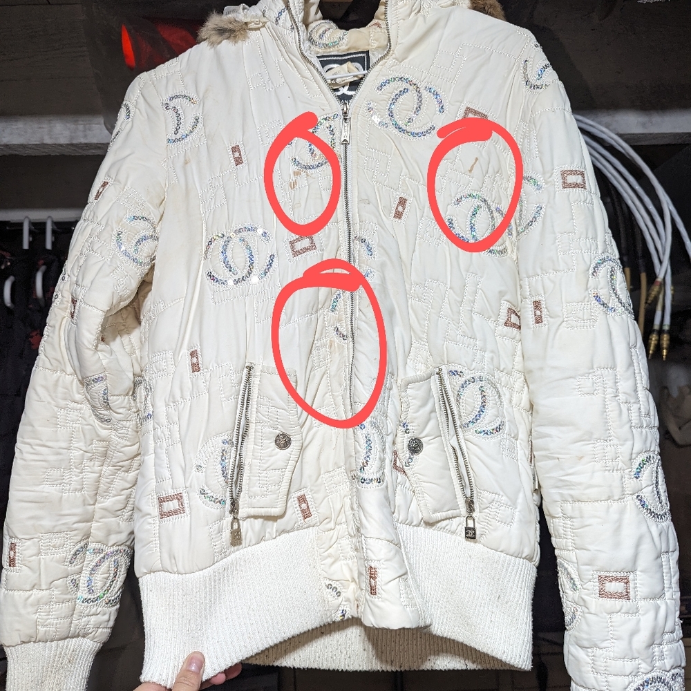 Chanel coat - Picture 4 of 5